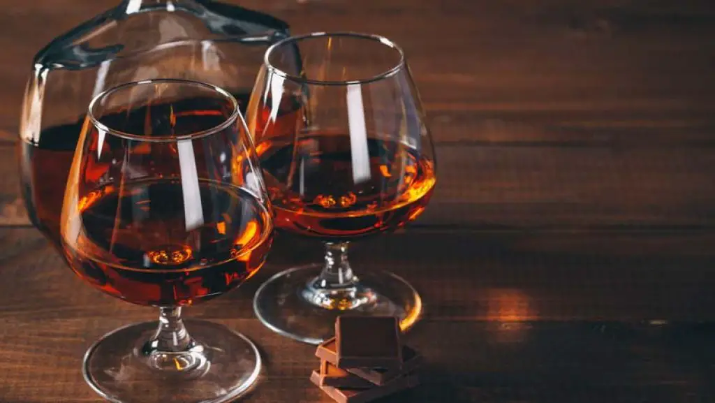 La Conac Rezumat ? 10 secretos sobre el coñac ? Vinos & Champagne