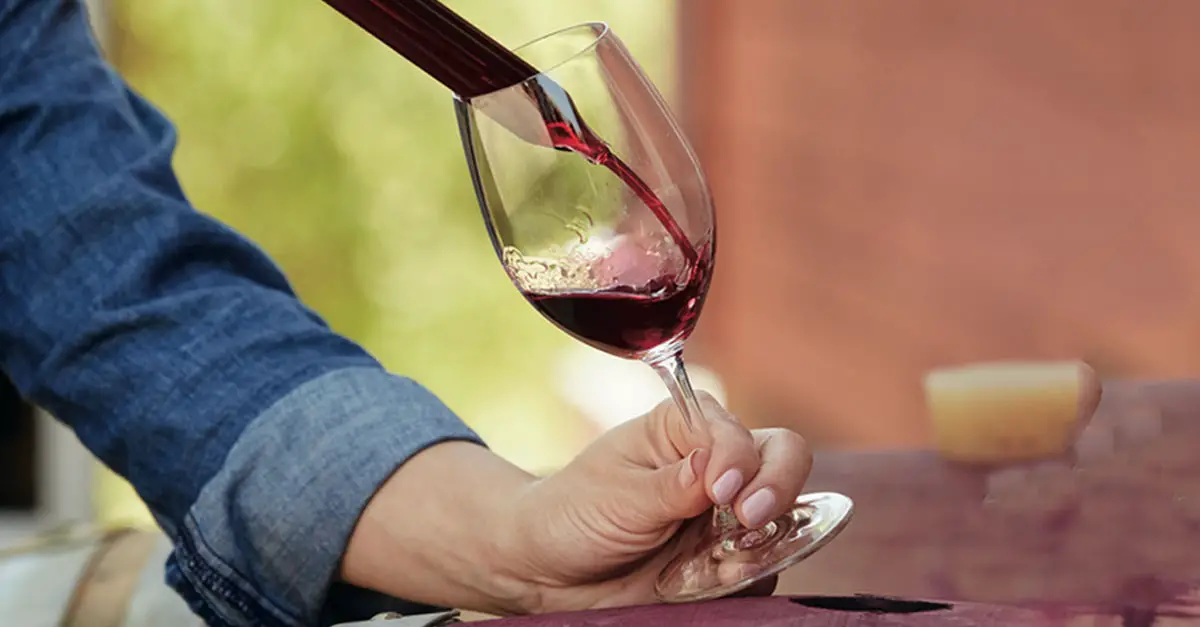 cómo limpiar las copas de vino