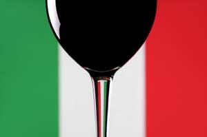 Bandera y vino italiano