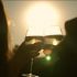 Cómo envolver una botella de vino para regalar
